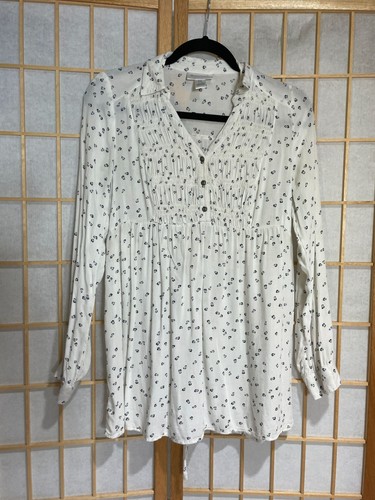 Motherhood Maternity Sm Prairie Blouse - Picture 2 of 12