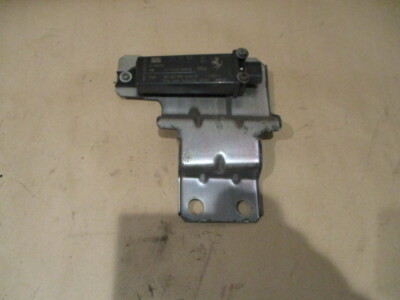専用品 Maserati Granturismo - LH Rear TPMS Antenna / LH Bracket - P/N