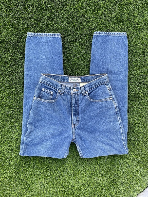 Vintage 90s St John’s bay Medium Wash Jeans Size 6