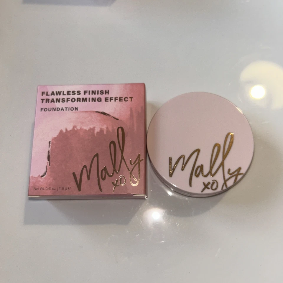 mally flawless finish foundation deep - Image 2 of 2