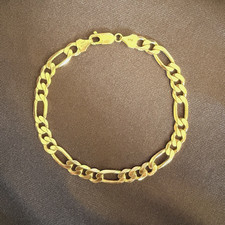 14K YELLOW GOLD - WIDE FIGARO LINK BRACELET / L 8-1/2''