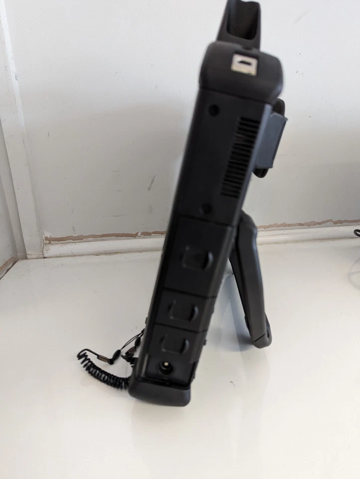 Panasonic Toughbook CF-D1, i5 16GB RAM 512 Ssd , Win 11 Pro Engineers Tab - Image 3 of 4