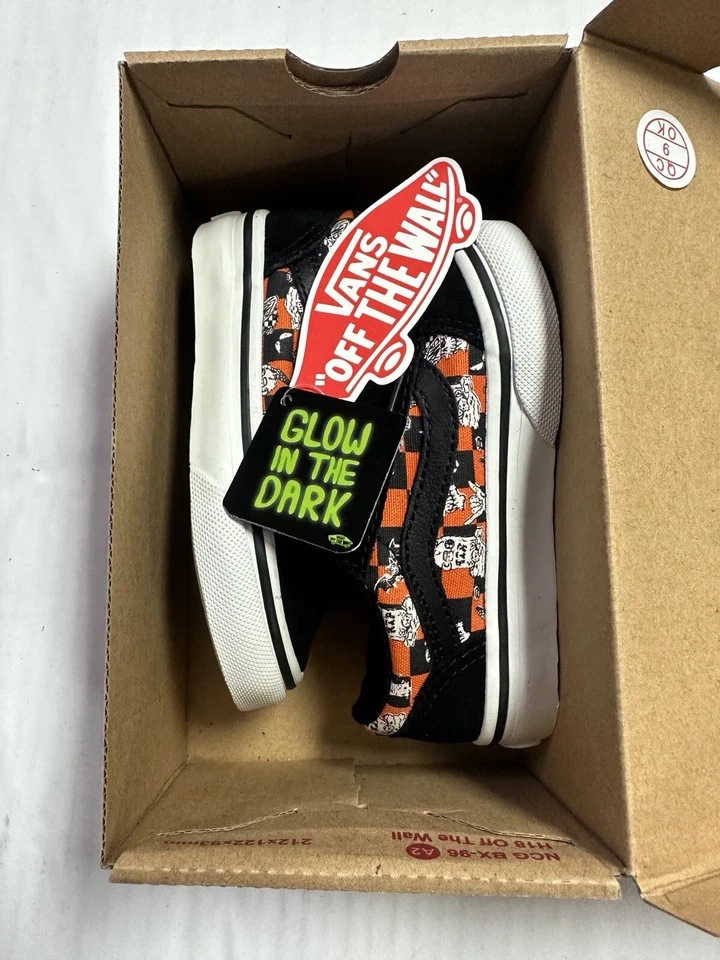 全新 Vans Old Skool V 学步儿童 'Glow Sk8 Monsters' Puffins Bill/True White - 6.5 T — 第 3/4 张图片