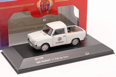 Trabant 1.1 Pick-Up Baujahr 1990 hellgrau 1:43 IST-Models