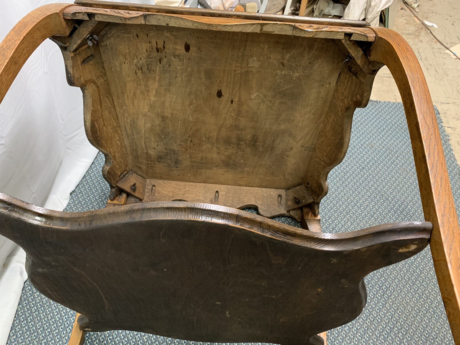 Antique Large Quartered Oak Lamp Side End Table Claw Feet eBay