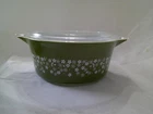 Vtg PYREX Spring Blossom Crazy Daisy 2.5 Qt Round Casserole Dish w Lid #475