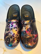 Dansko XP 2.0 Women  s Leather Clogs Animal Print Slip-On EU 40 / US 10