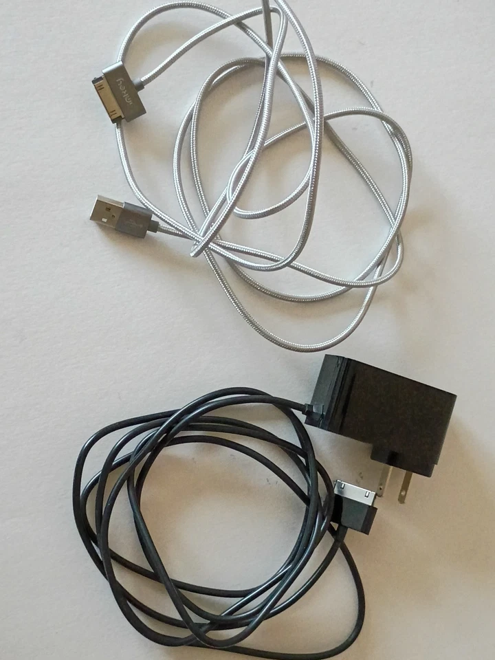 Samsung Galaxy Tablet 30 Pin Charging Cables, Inkey USB & PWR+ Wall, Used-Work. - Image 4 of 4