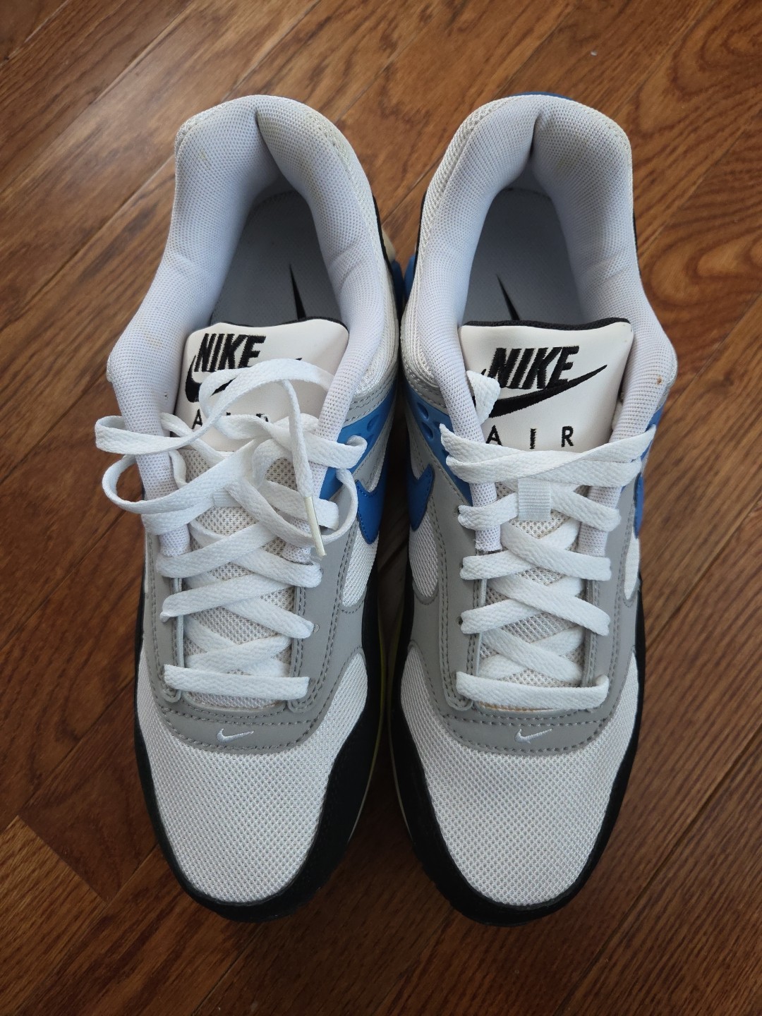 Nike Air Max Correlate Men's Size 11. 511416-110