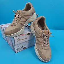 NEW WOMENS SKECHERS WILSHIRED BLVD CITY LUXE Dark Natural FAUX SUEDE Shoes