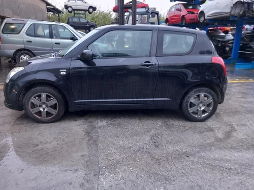 Z13DT Feu Arrière Droit pour SUZUKI SWIFT BERLINA (RS/MZ) GL (3-ptas.) 1036775 - Photo 3/6