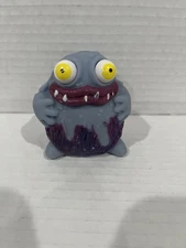 CARL'S JR KIDS MEAL PHANTOM INVESTIGATORS 2002 MONSTER EYE POPPING JINXIE FIGURE