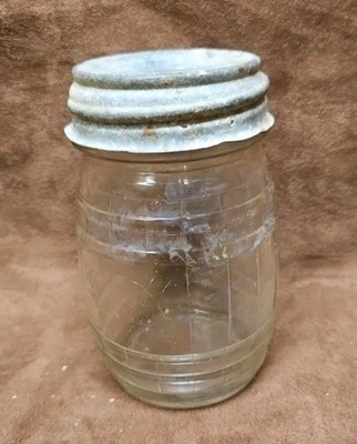 SMALL OLD VINTAGE CLEAR GLASS 5'' BARREL KEG PICKLE JAR WITH ZINC METAL CAP LID