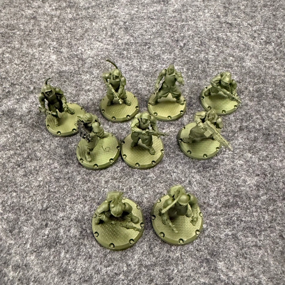 Dust Tactics Miniatures Lot 9 Green Soldiers Infantry Figures Wargame Board Game - Image 4 of 4