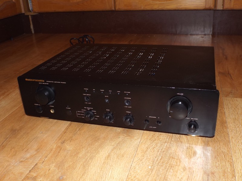 Marantz PM4000 HiFi Stereo Integrated Amplifier with Phono Turntable Input