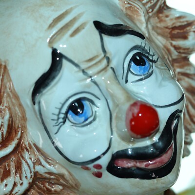 CAPODIMONTE PORCELAIN CLOWN W/ACCORDIAN - 23'' TALL STATUE MADE IN ITALY