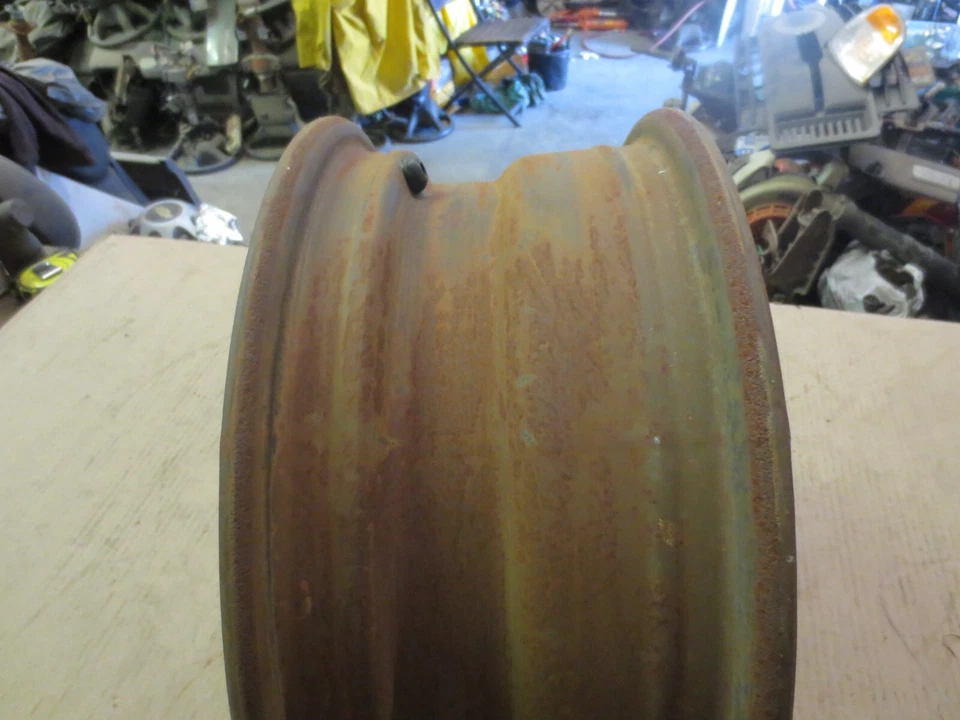 Buick Regal Lesabre Cadillac Oldsmobile aro de roda de aço 15" fabricante de equipamento original usado 8027 RCR - Imagem 3 de 4