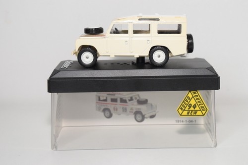 A68 1:43 SOLID 1914 LAND ROVER RALLY RACING TEAM CREAM MIB 2 - Foto 2 di 24