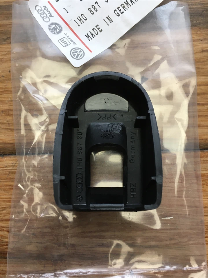 Tampa do assento traseiro Volkswagen Beetle 1998-2010 acabamento 4 peças 1H0887301 fabricante de equipamento original - Imagem 3 de 4