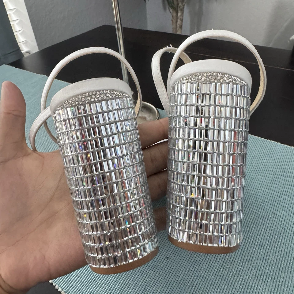 Betsey Johnson Block 水钻白色高跟鞋 9 码 — 第 3/4 张图片