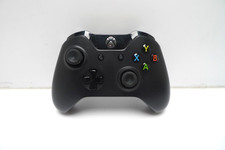 Microsoft Xbox One Wireless Gaming Controller 1697 No Cord or Battery