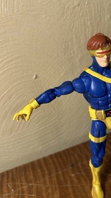 Marvel Legends X-Men VHS Cyclops BODY with X-Men 97 Cyclops HEAD