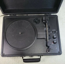 CROSLEY CRUISER PORTABLE RECORD PLAYER TURNTABLE CR8005U.Tested.