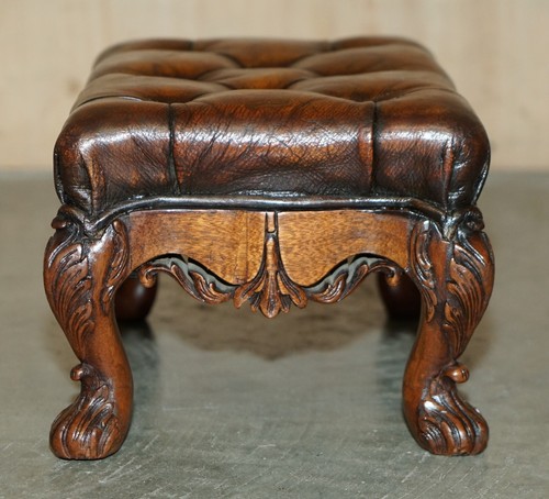 FINE PAIR OF ORNATE HAND CARVED VICTORIAN BROWN LEATHER CHESTERFIELD FOOTSTOOLS - Picture 11 of 16