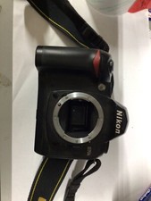 Nikon D D70 6.1MP Digital SLR Camera Read