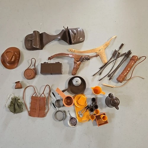 Jonny Marx Cowboy Western Toys Johnny West Lot Of Appox 36 Peices