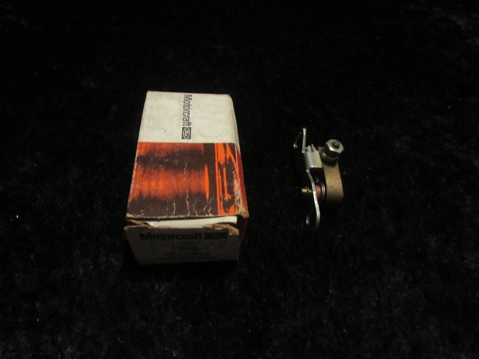 NOS 1949-1973 Ford Lincoln Mercury Ford Motorcraft Ignition Contact Point Set - Image 3 of 3