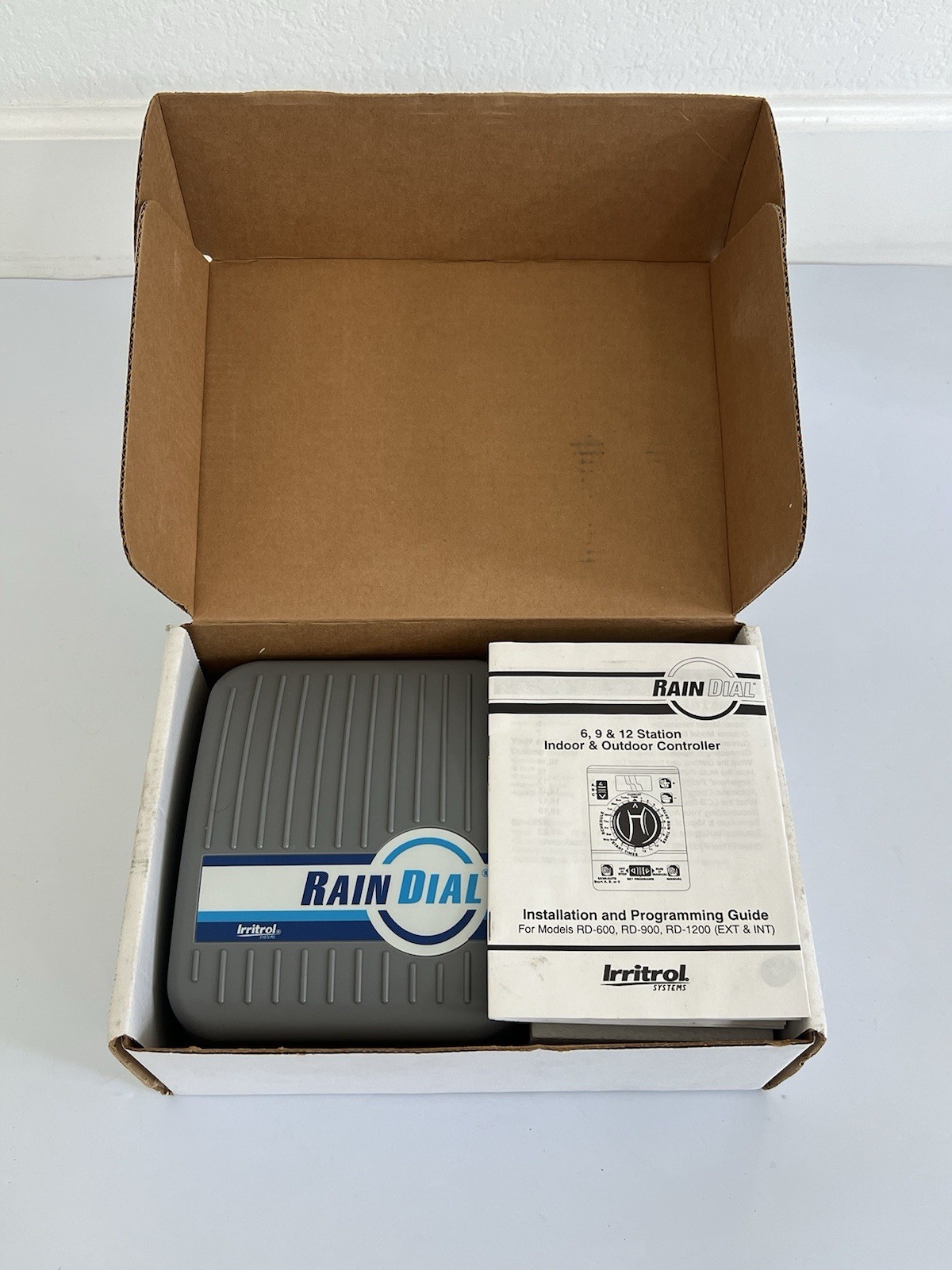 Irritrol Rain Dial RD600-INT Station Indoor Irrigation Controller Open Box 1997