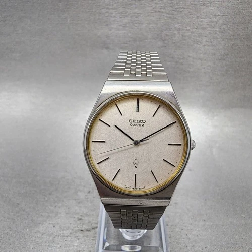 Seiko Watch Men 32mm Silver Dial Silver Tone Round 7830-8020 New Battery