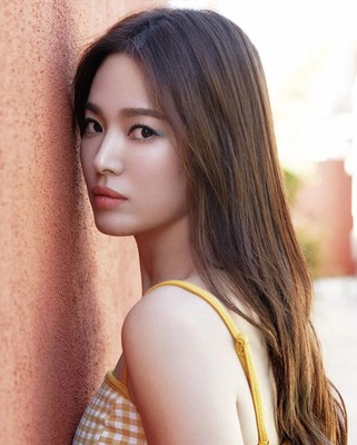 Hye-kyo Song (Vol 1) 2,100 Pictures Collection DVD (Photos/Images)