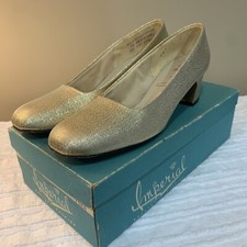 Vintage 60s Imperial Gold Metallic Fabric Pumps 7.5AA Narrow Formal Dress Shoes
