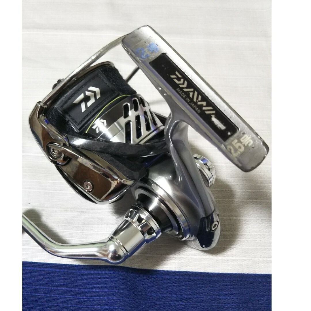 Daiwa 17 SALTIGA BJ 3500SH Spinning Reel From Japan | eBay