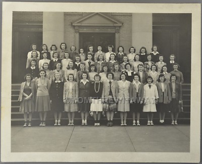1940s Ohio Wesleyan University Sanborn Hall Women Students Named Group Photo #3