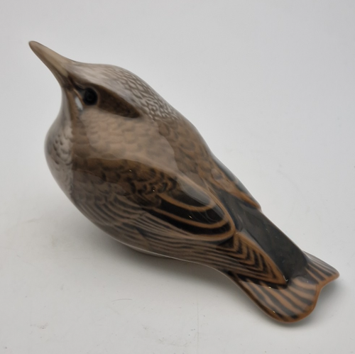 FIRST QUALITY ROYAL COPENHAGEN STARLING FLEDGLING BIRD FIGURINE #3270 - PERFECT - Picture 3 of 8