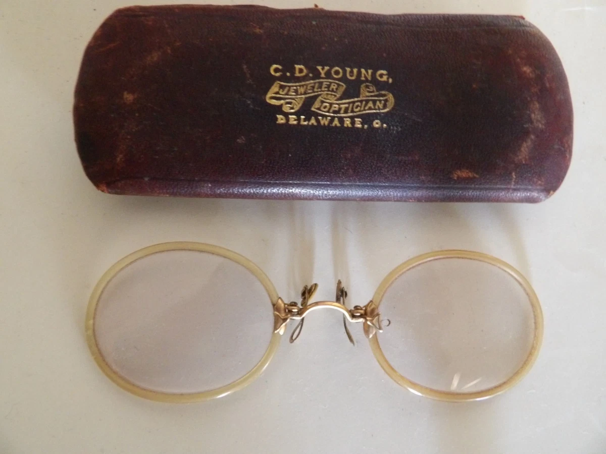 売り切れ　アンティーク　金　メガネ　1900s ヴィンテージ  オシャレ 25+ Gold 1900s Decade Vintage Eyeglasses for sale | Updated Oct 2026