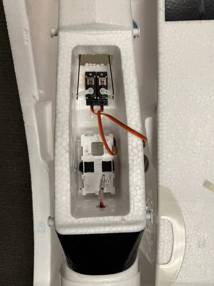 New Hobby Zone Super Cub S RC Remote Control Electric Trainer Parts Airplane - Image 2 of 4