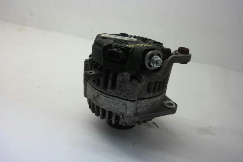 Alternador Nissan Xterra 2011-2015 4,0 L 6 cilindros sin combustible flexible 130 amperios Foto 3 de 4