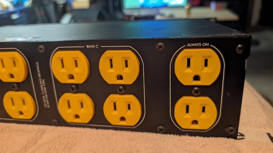 SurgeX SeqX Surge Protector & Power Conditioner 14 Outlet Tested - Image 3 of 4