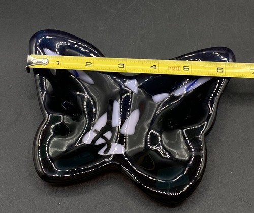 Fused Art Glass Butterfly Dark Blue Signed Trinket Dish Sharon Reed 2006 - Picture 8 of 9