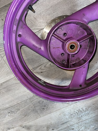 1990 88-90 Yamaha FZR600R FZR600 Rear Back Wheel Rim Straight Video 18X4 - Picture 10 of 10