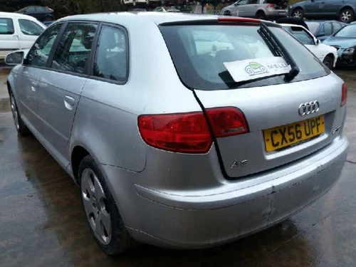 8P0858005B Consola Central para AUDI A3 SPORTBACK (8PA) 2.0 TDI Ambition 3502388 - Imagen 6 de 10