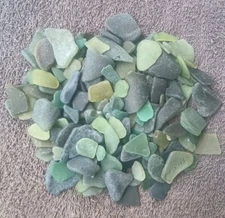 BEACH SEA GLASS SURF TUMBLED GREEN OLIVE LOT OVER 300 PIECES 2 LBS