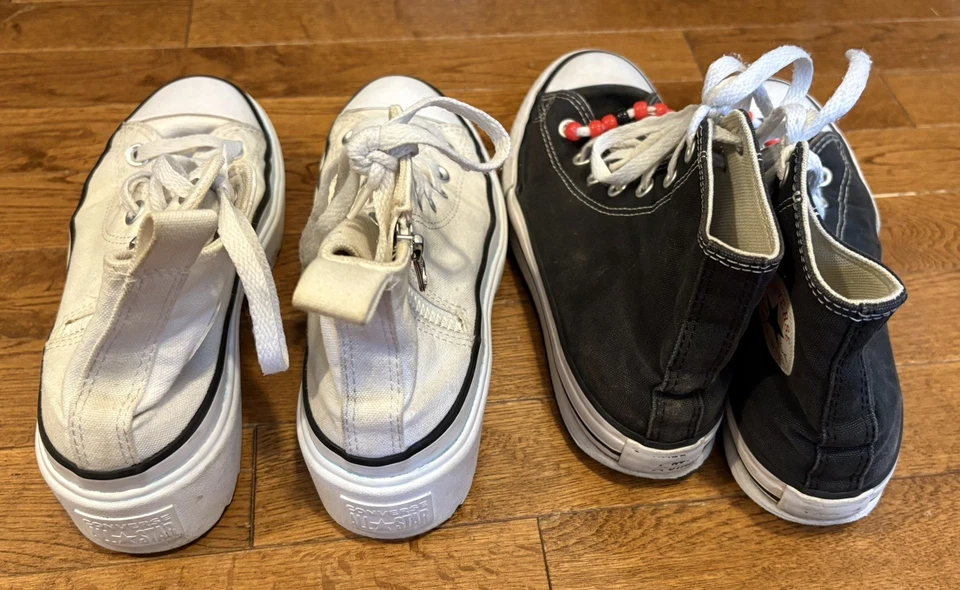 Lote de 2 Zapatos Converse Chuck Taylor Blanco Plataforma y Negro Alto Talla 3 Juveniles Foto 2 de 4