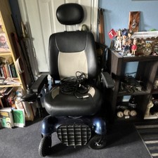 Jazzy Powerchair Electric 4-Wheel Headrest Removable Battery Armrests Black Blue