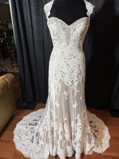 david tutera wedding dress , Cheri Lace Fit & Flare. Ivory/ Champagne-size 8