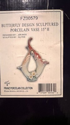 Franz Collection Butterfly Design Sculptured Porcelain Vase 15  FZ00579   New